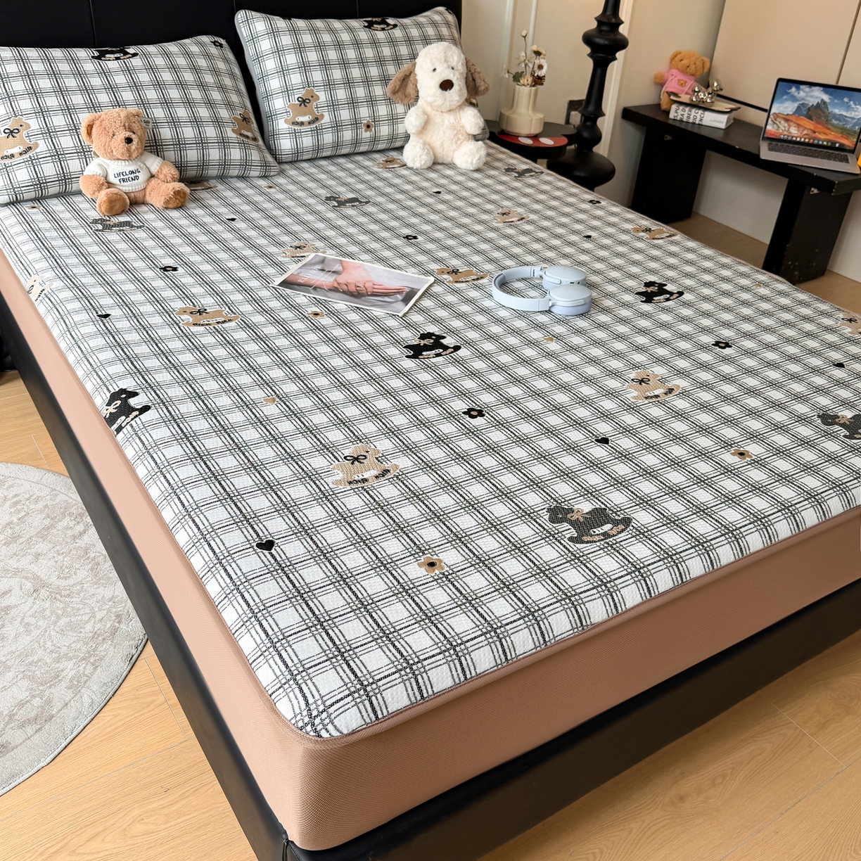 91家纺网 家纺一手货源 找家纺 （总）爱思凯家纺 2026新款纯凉感PE豆豆多色双提花床笠款凉席