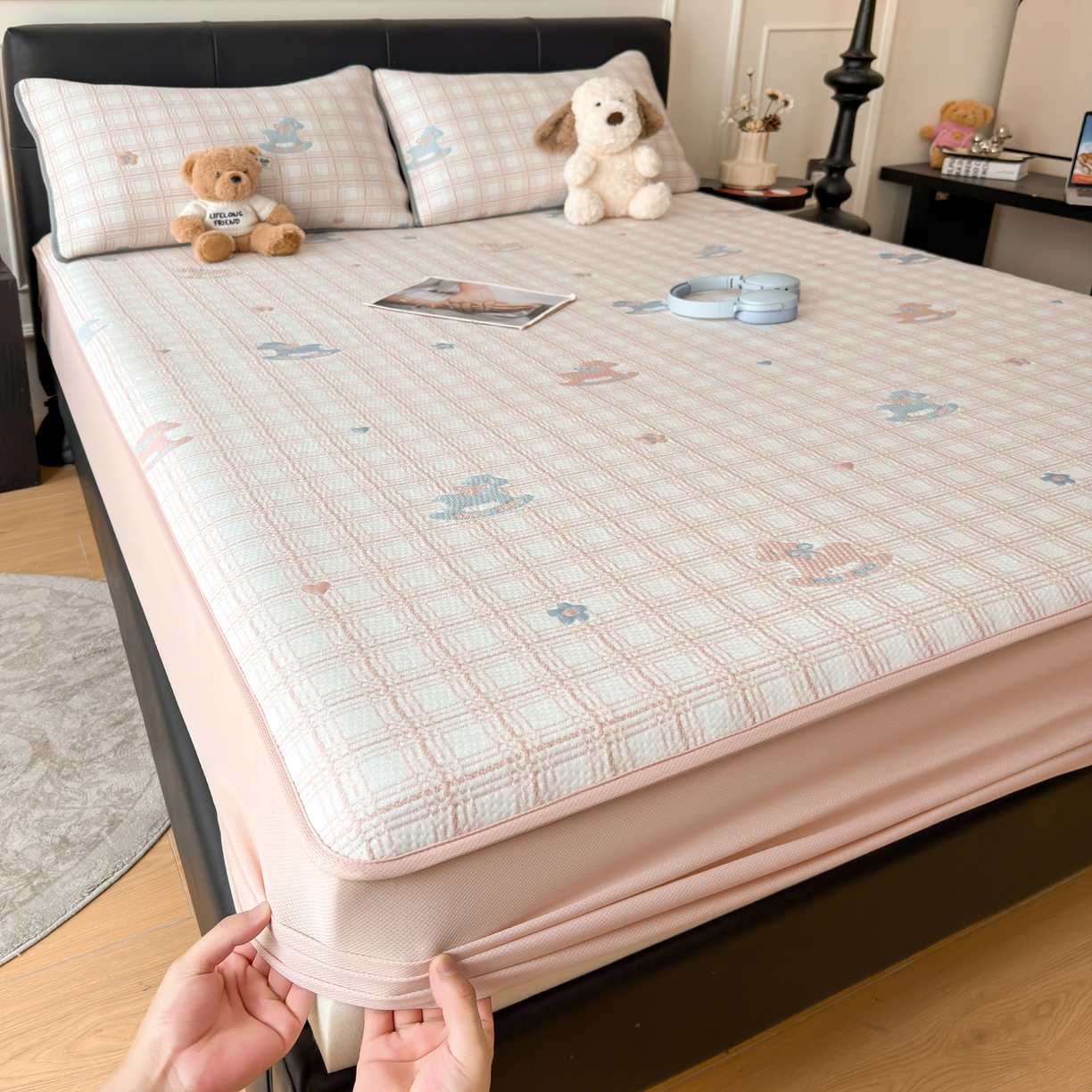 91家纺网 家纺一手货源 找家纺 （总）爱思凯家纺 2026新款纯凉感PE豆豆多色双提花床笠款凉席