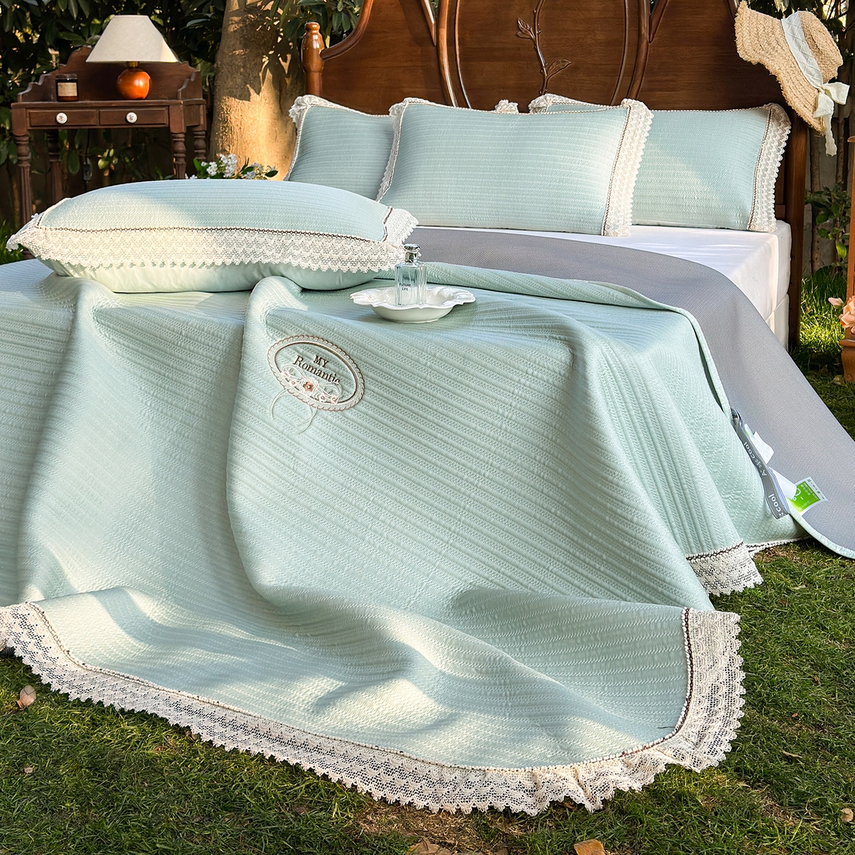 91家纺网 家纺一手货源 找家纺 乐朵家居 2026新款 卡洛琳  （复合）凉豆豆 凉席三件套 抹茶绿