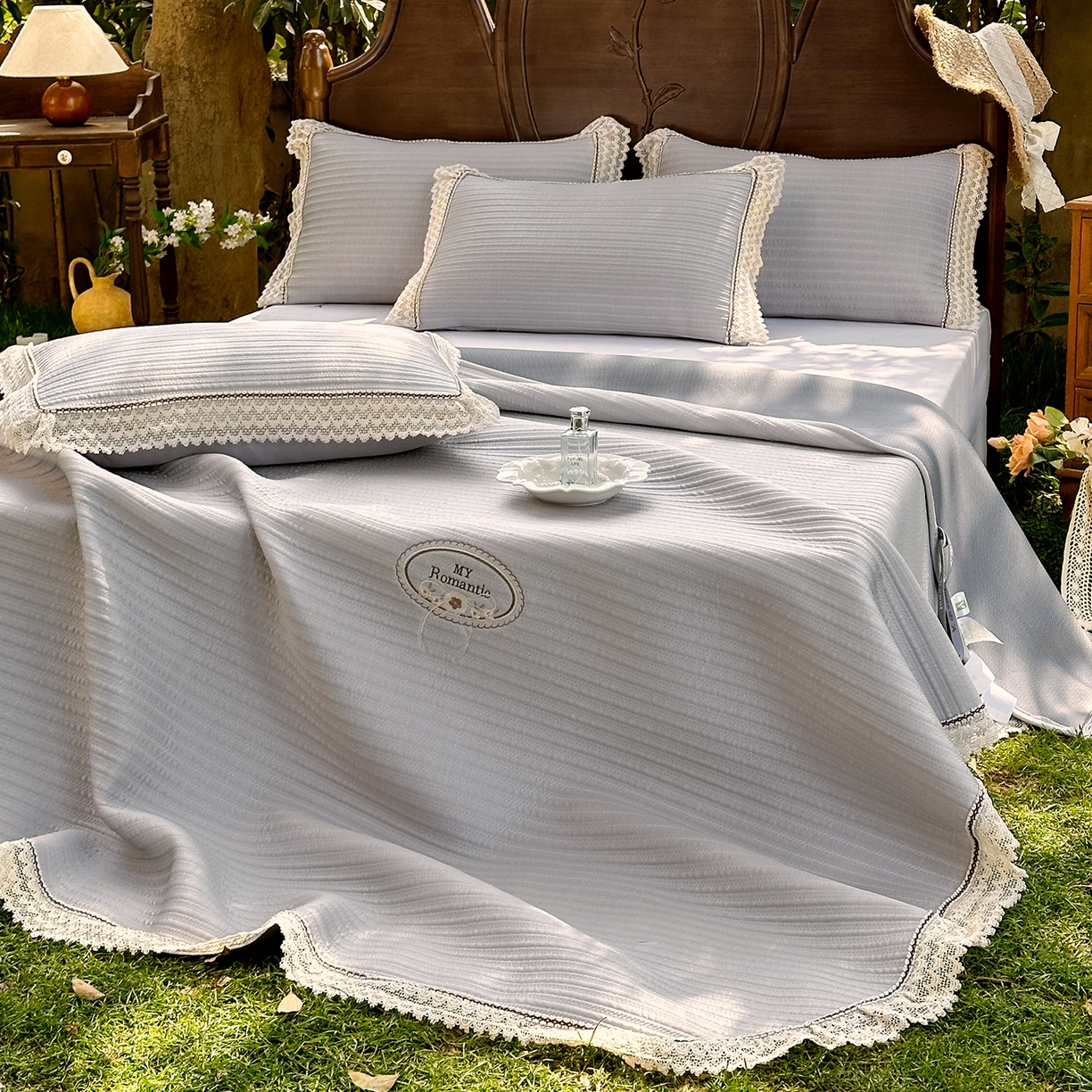 91家纺网 家纺一手货源 找家纺 乐朵家居 2026新款 卡洛琳 （复合） 凉豆豆 凉席三件套 星空灰