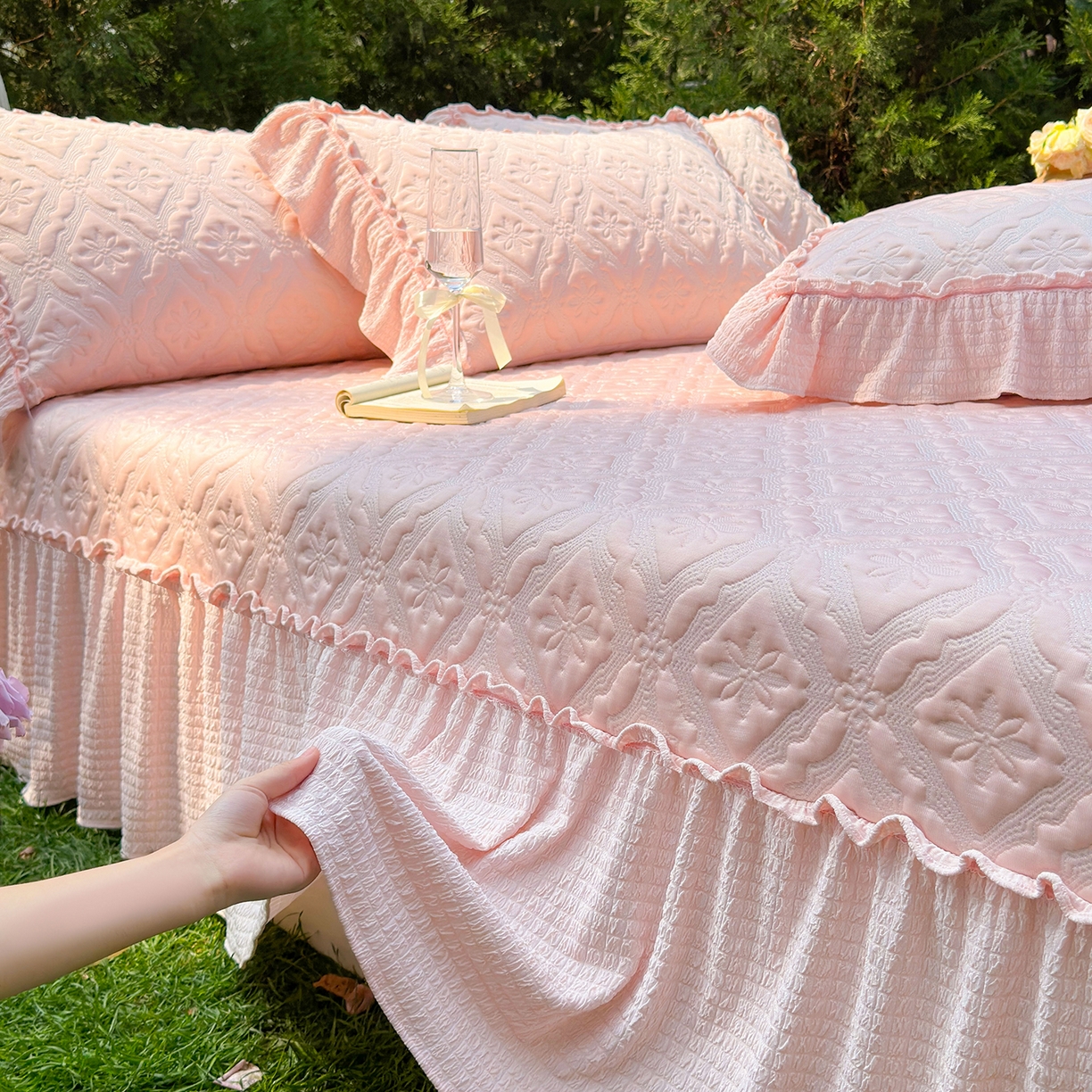 91家纺网 家纺一手货源 找家纺  乐朵家居 2026新款 蒂梵朵 （复合）凉豆豆 凉席三件套 粉色