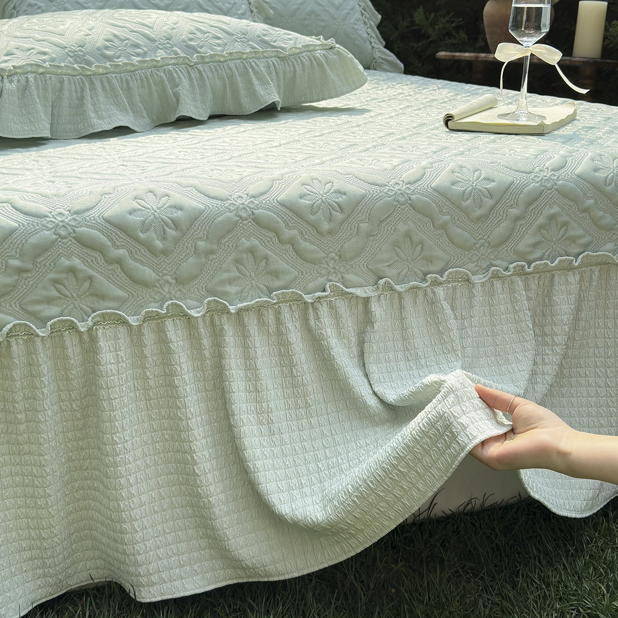 91家纺网 家纺一手货源 找家纺 乐朵家居 2026新款 蒂梵朵 （复合）凉豆豆 凉席三件套 抹茶绿