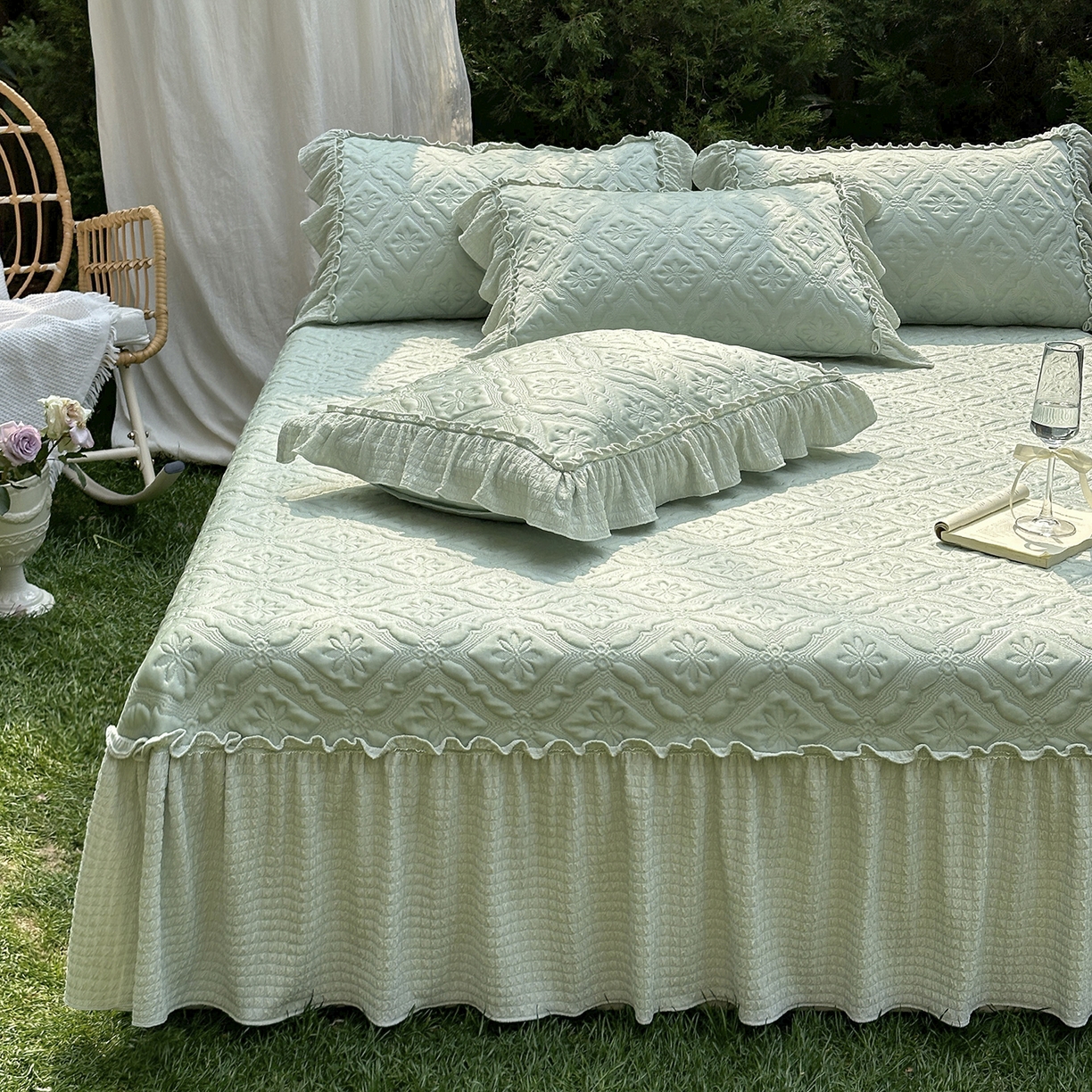 91家纺网 家纺一手货源 找家纺 乐朵家居 2026新款 蒂梵朵 （复合）凉豆豆 凉席三件套 抹茶绿