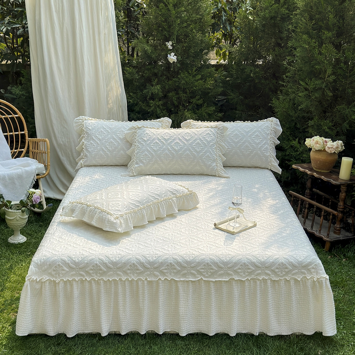 91家纺网 家纺一手货源 找家纺 乐朵家居 2026新款 蒂梵朵 （复合）凉豆豆 凉席三件套 -米色