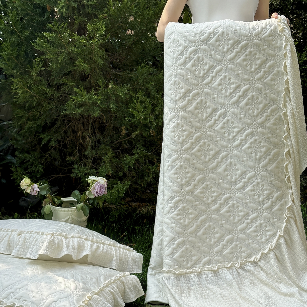 91家纺网 家纺一手货源 找家纺 乐朵家居 2026新款 蒂梵朵 （复合）凉豆豆 凉席三件套 -米色