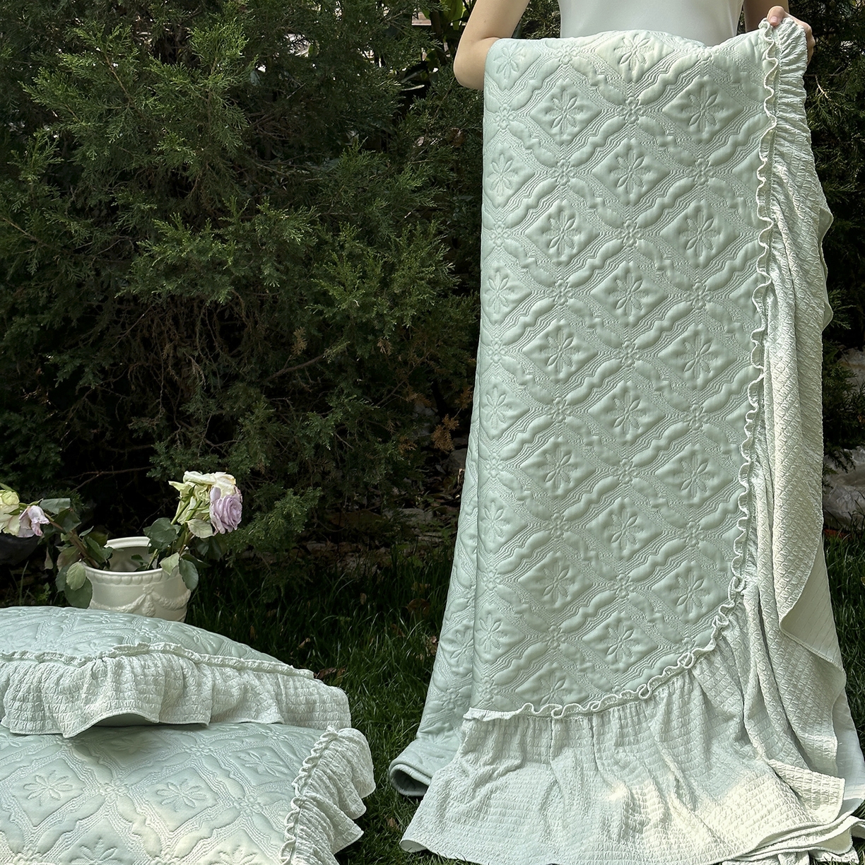 91家纺网 家纺一手货源 找家纺 乐朵家居 2026新款 蒂梵朵 （复合）凉豆豆 凉席三件套 抹茶绿