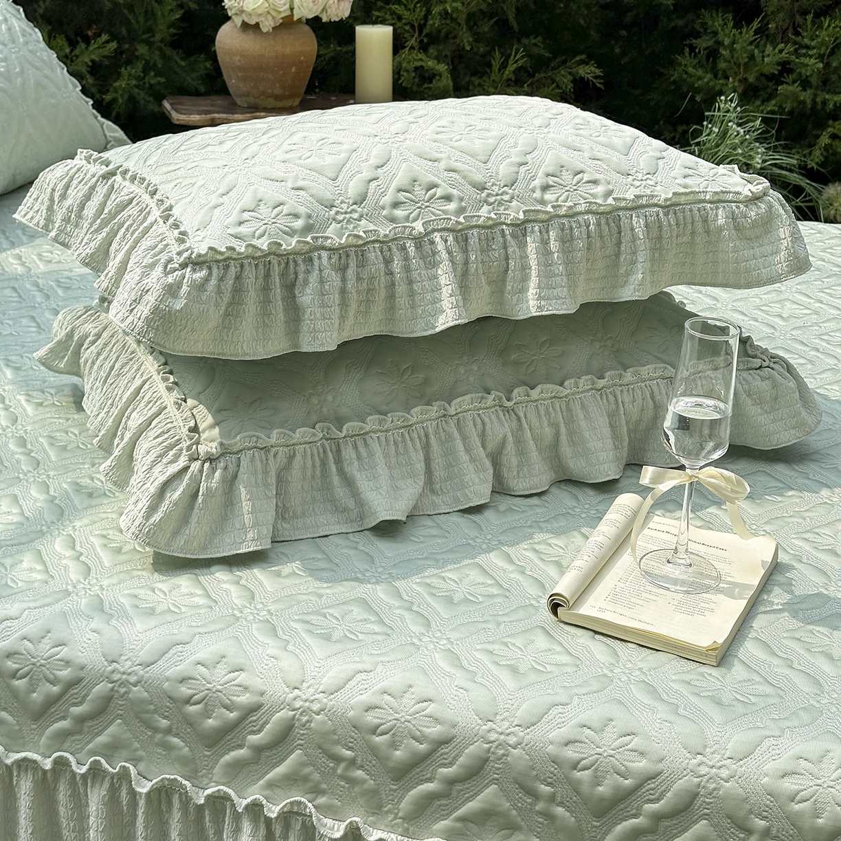 91家纺网 家纺一手货源 找家纺 乐朵家居 2026新款 蒂梵朵 （复合）凉豆豆 凉席三件套 抹茶绿