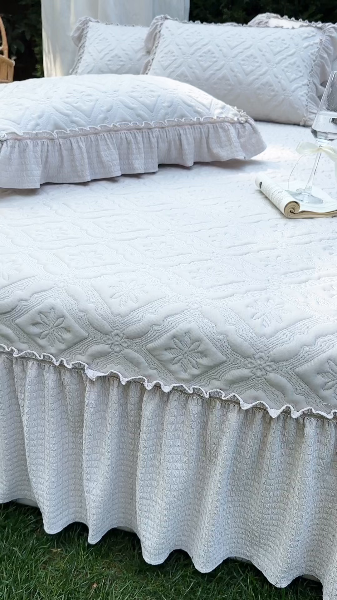 91家纺网 家纺一手货源 找家纺 乐朵家居 2026新款 蒂梵朵 （复合）凉豆豆 凉席三件套 杏色