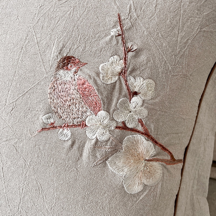 91家纺网 家纺一手货源 找家纺 树下 2026新款A类棉麻刺绣床单款四件套 墨染清枝