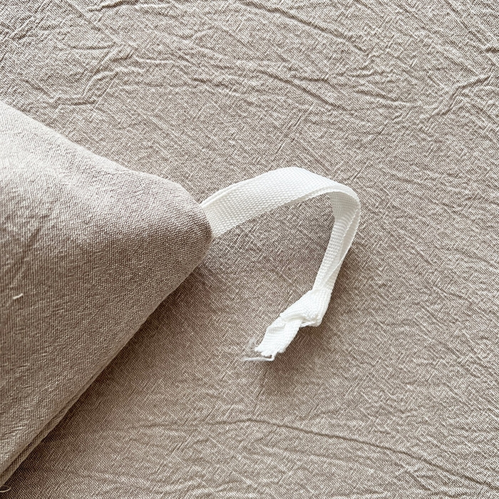 91家纺网 家纺一手货源 找家纺 树下 2026新款A类棉麻刺绣床单款四件套 墨染清枝