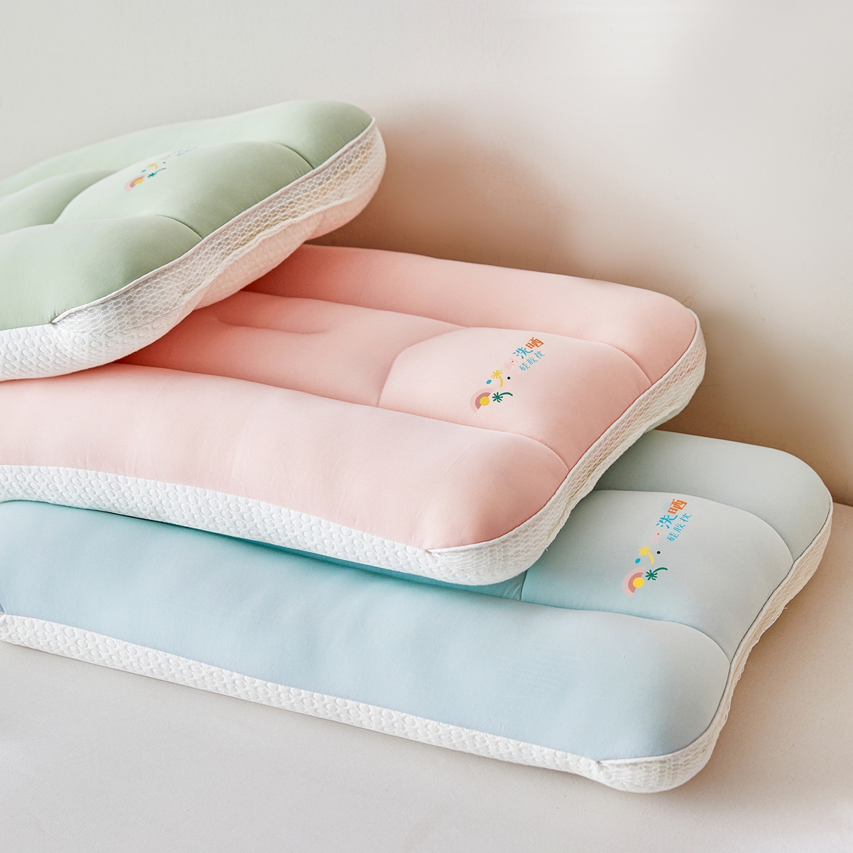 91家纺网 家纺一手货源 找家纺 （总）贵夫人 2026新款A类儿童硅胶双面护颈枕枕头枕芯