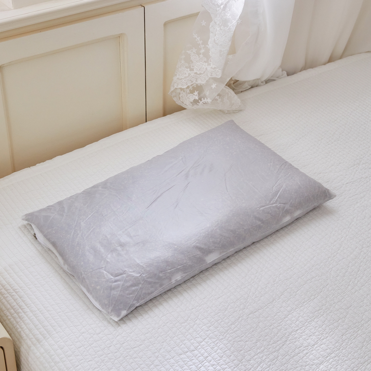 91家纺网 家纺一手货源 找家纺 贵夫人 2026新款童趣荞麦枕枕头枕芯毛球款 绿色单只