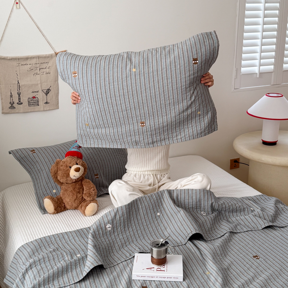 91家纺网 家纺一手货源 找家纺 沐瑟家纺 2026春夏新款全棉纯棉四季款纱布床盖三件套-麦兜系列 麦兜-蓝色