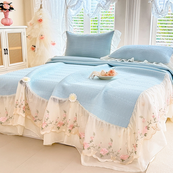 91家纺网 家纺一手货源 找家纺 苏米娜家纺SUMINA 2026新款PE高分子弯边工艺床裙款凉席三件套-可心 可心-冰川兰