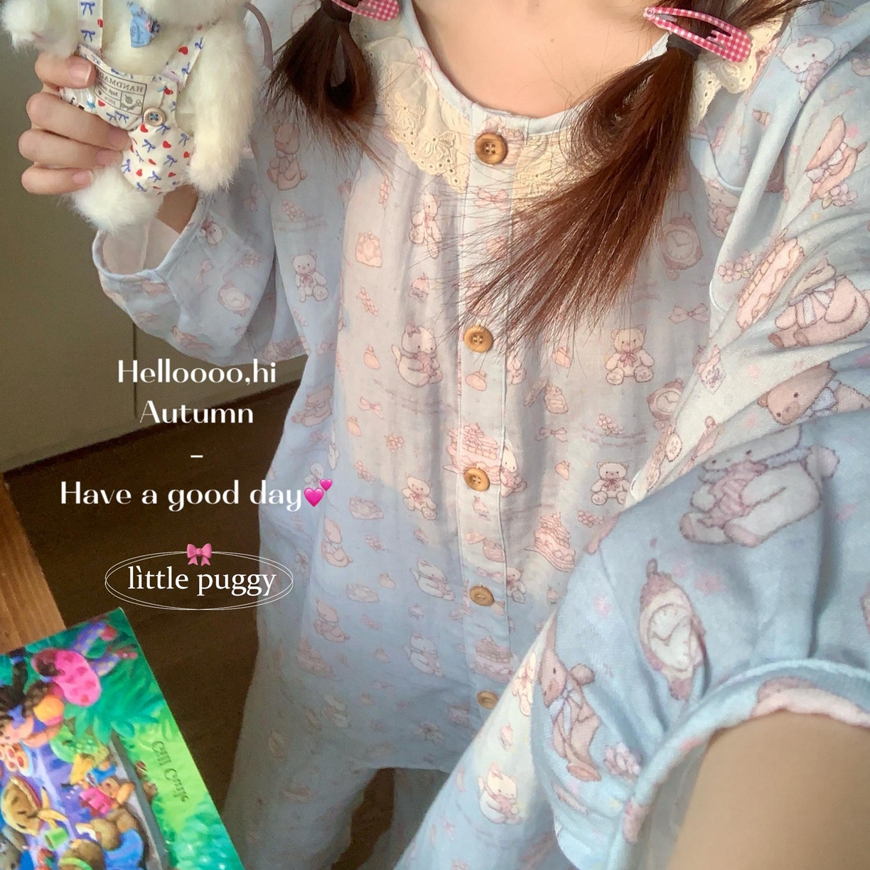 91家纺网 家纺一手货源 找家纺 妍景家居生活馆 2026春夏新款双层纱蕾丝纱布开衫套装 蛋糕小熊