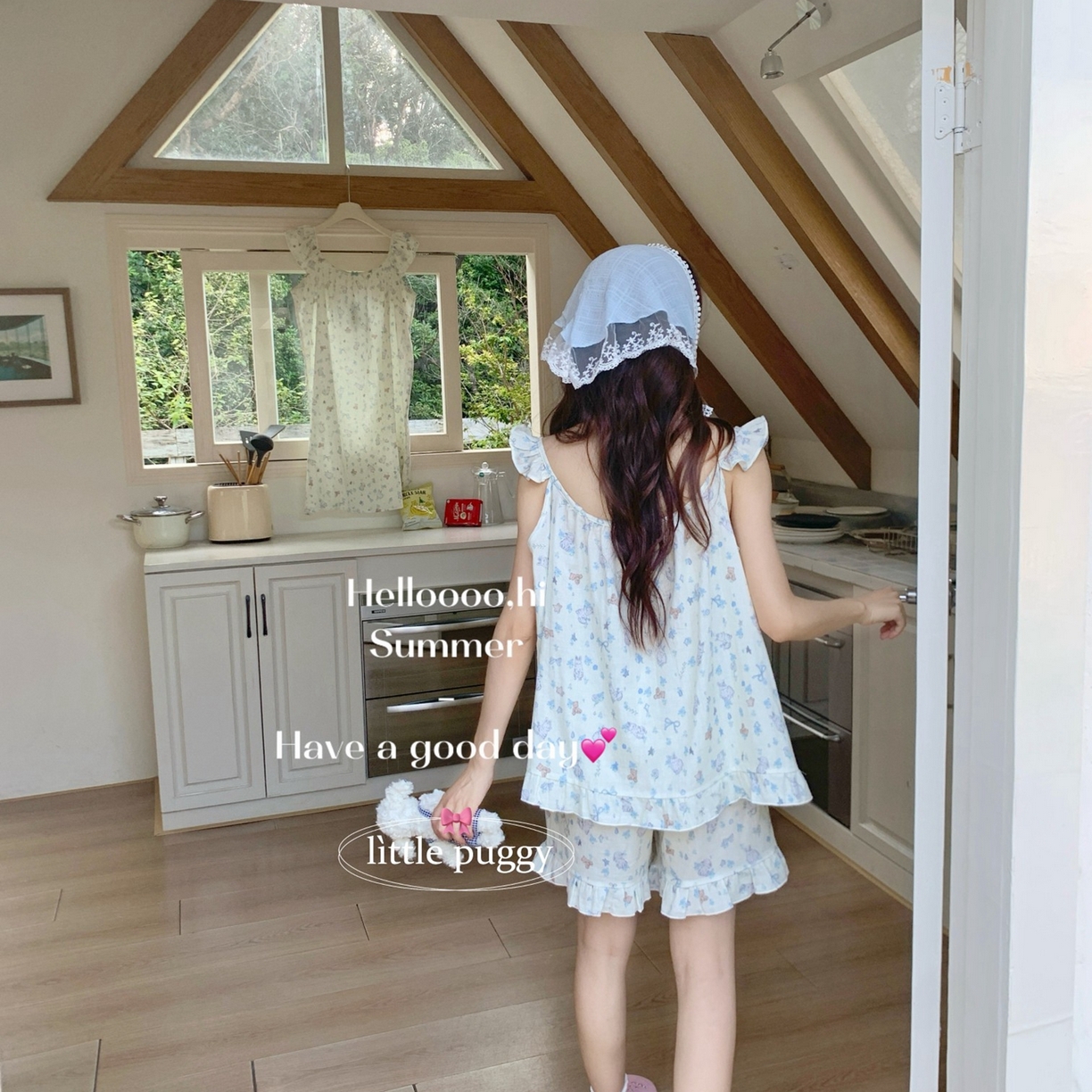 91家纺网 家纺一手货源 找家纺 （总）妍景家居生活馆 2026春夏新款小飞袖套装-蓝色雨后兔兔花园