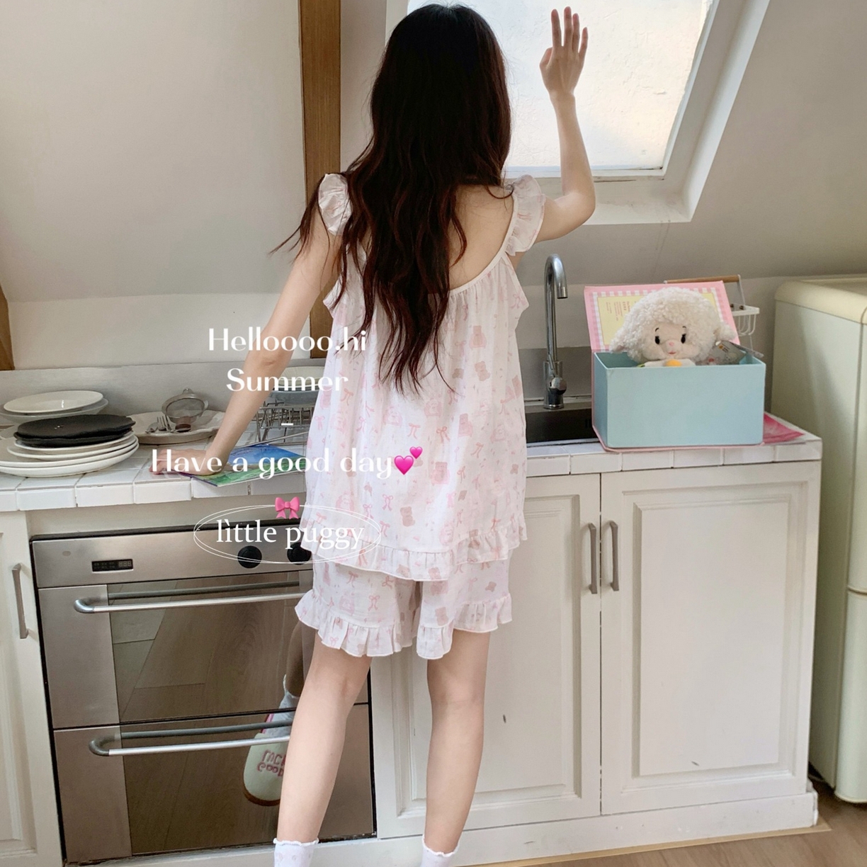 91家纺网 家纺一手货源 找家纺 （总）妍景家居生活馆 2026春夏新款小飞袖套装-沙发兔与熊