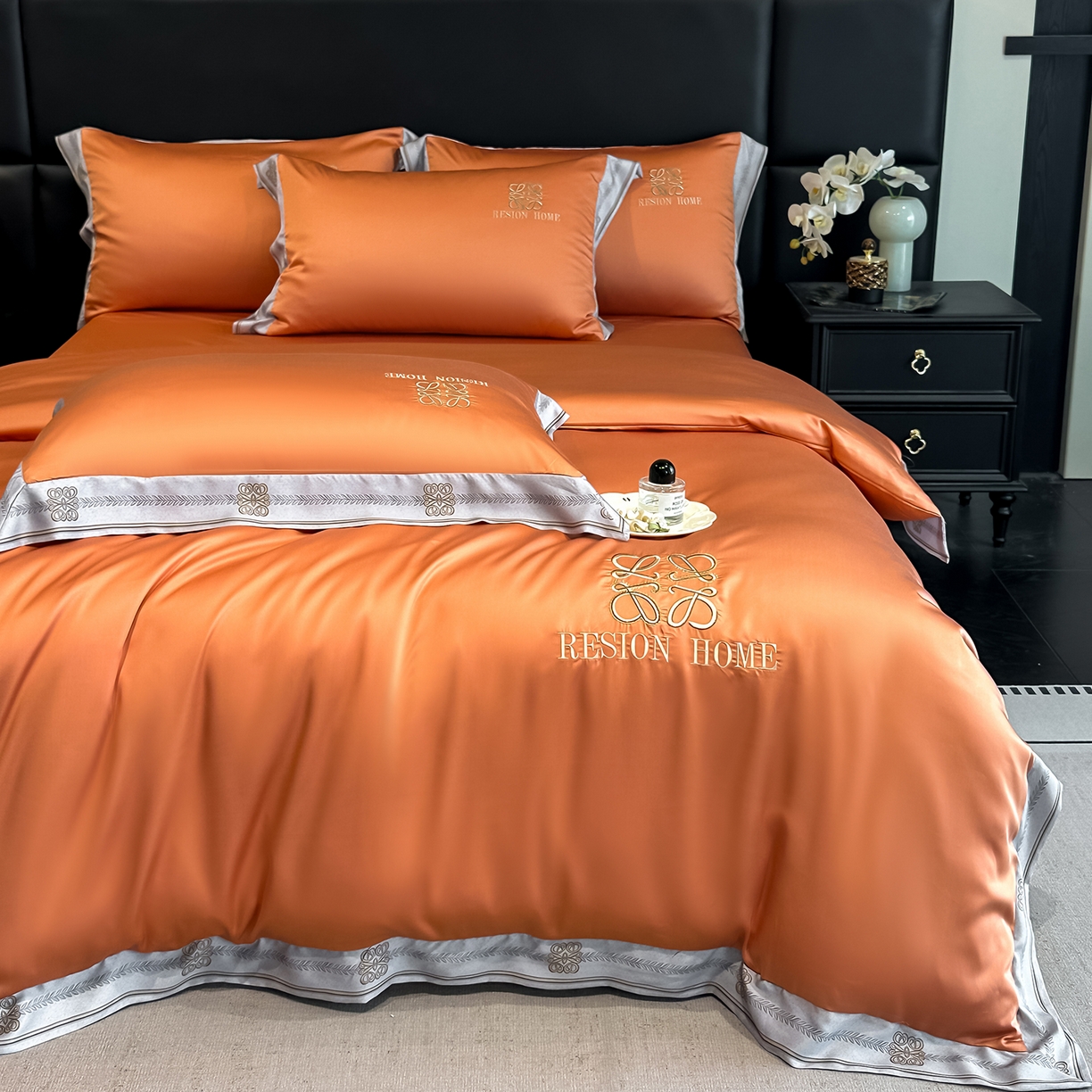 91家纺网 家纺一手货源 找家纺 露梦家纺 2026新款A类水洗真丝轻奢刺绣拼接宽边四件套--贝拉系列 贝拉-玛仕橘