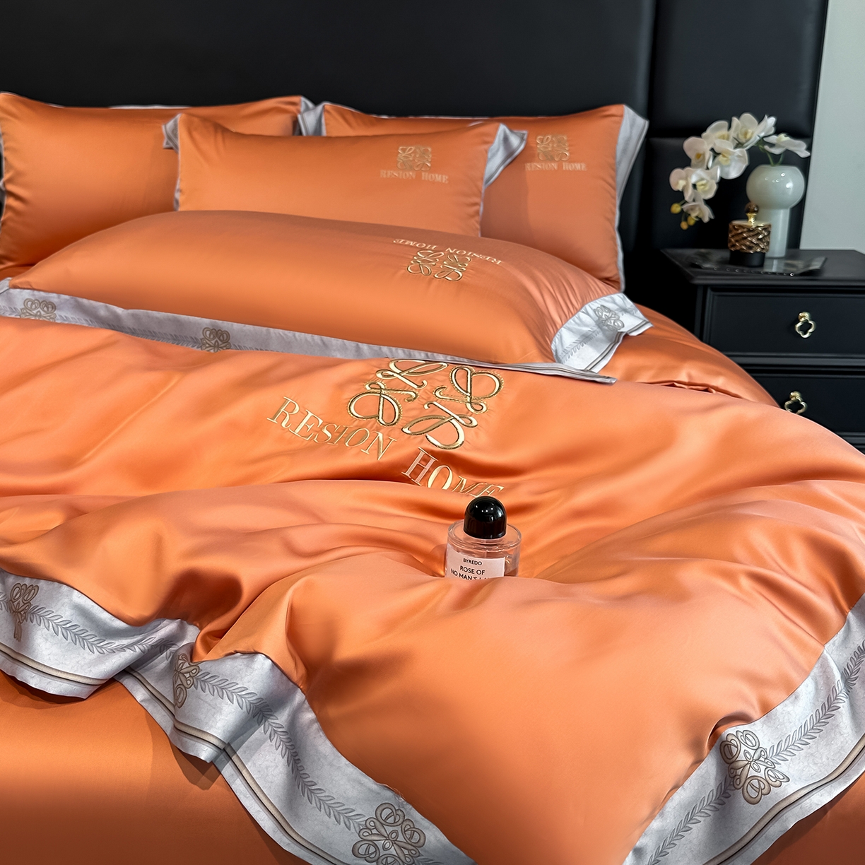 91家纺网 家纺一手货源 找家纺 露梦家纺 2026新款A类水洗真丝轻奢刺绣拼接宽边四件套--贝拉系列 贝拉-玛仕橘