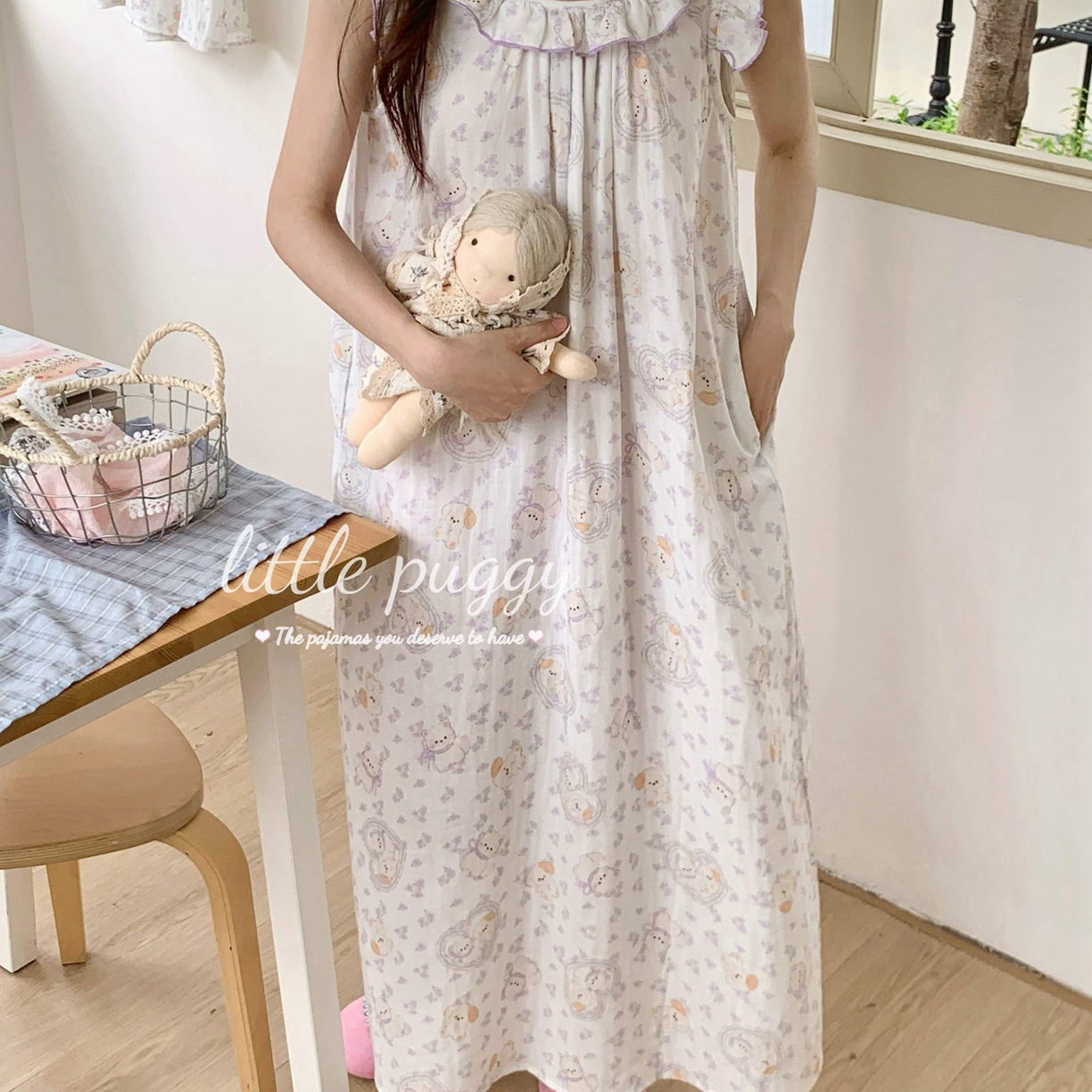 91家纺网 家纺一手货源 找家纺 妍景家居生活馆 2026新款木耳边无袖睡裙 猫狗花园