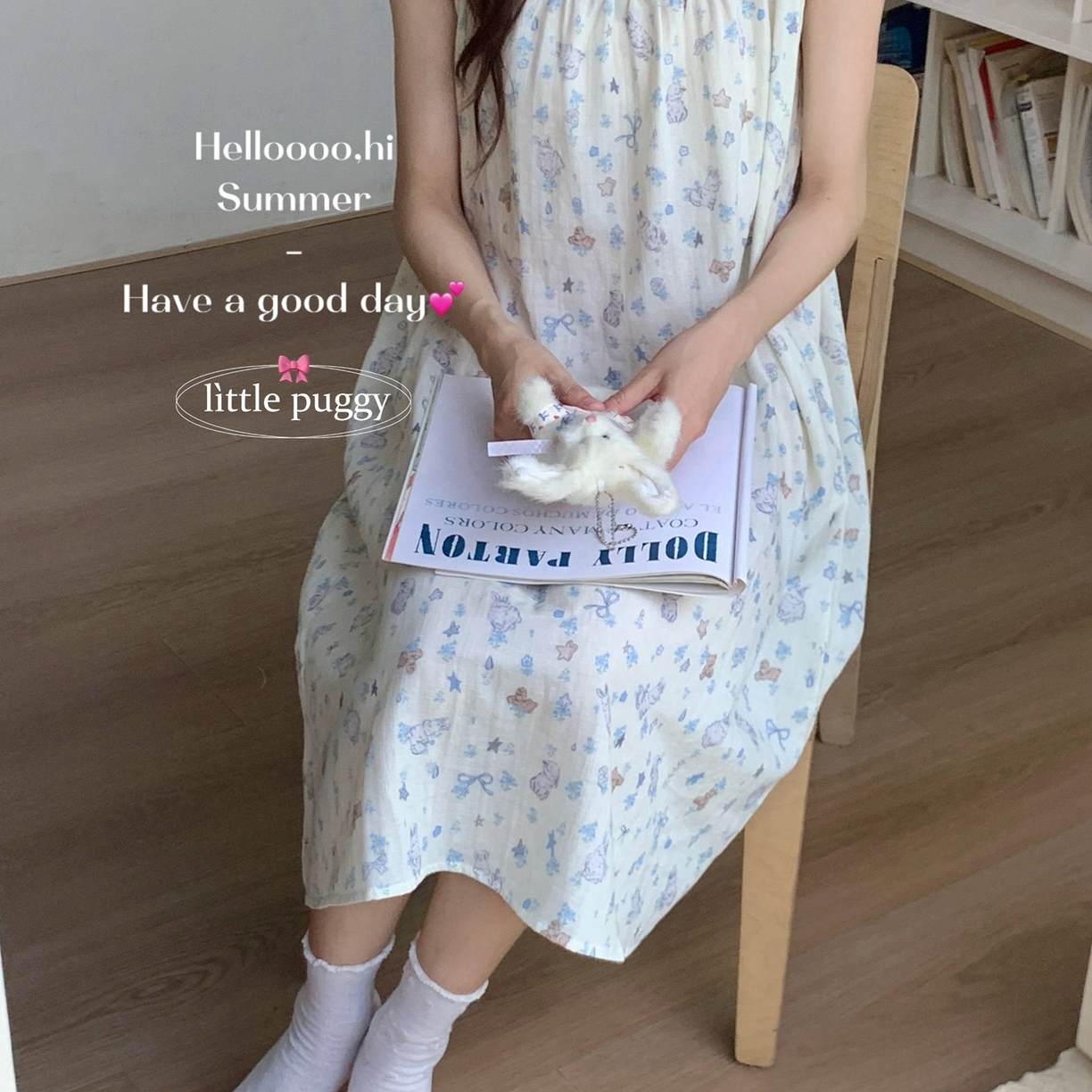 91家纺网 家纺一手货源 找家纺 妍景家居生活馆 2026新款双层纱小飞袖睡裙 雨后兔兔花园米白