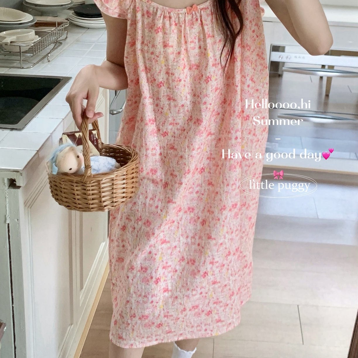 91家纺网 家纺一手货源 找家纺 妍景家居生活馆 2026新款双层纱小飞袖睡裙 彩虹星星雨