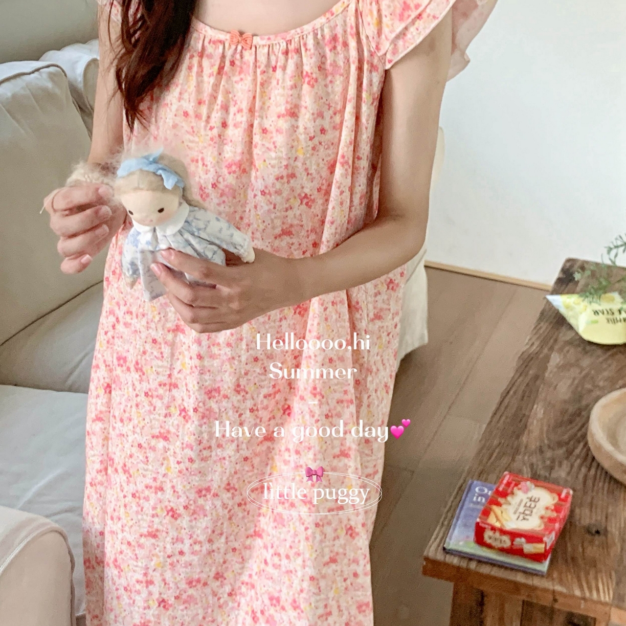 91家纺网 家纺一手货源 找家纺 妍景家居生活馆 2026新款双层纱小飞袖睡裙 彩虹星星雨