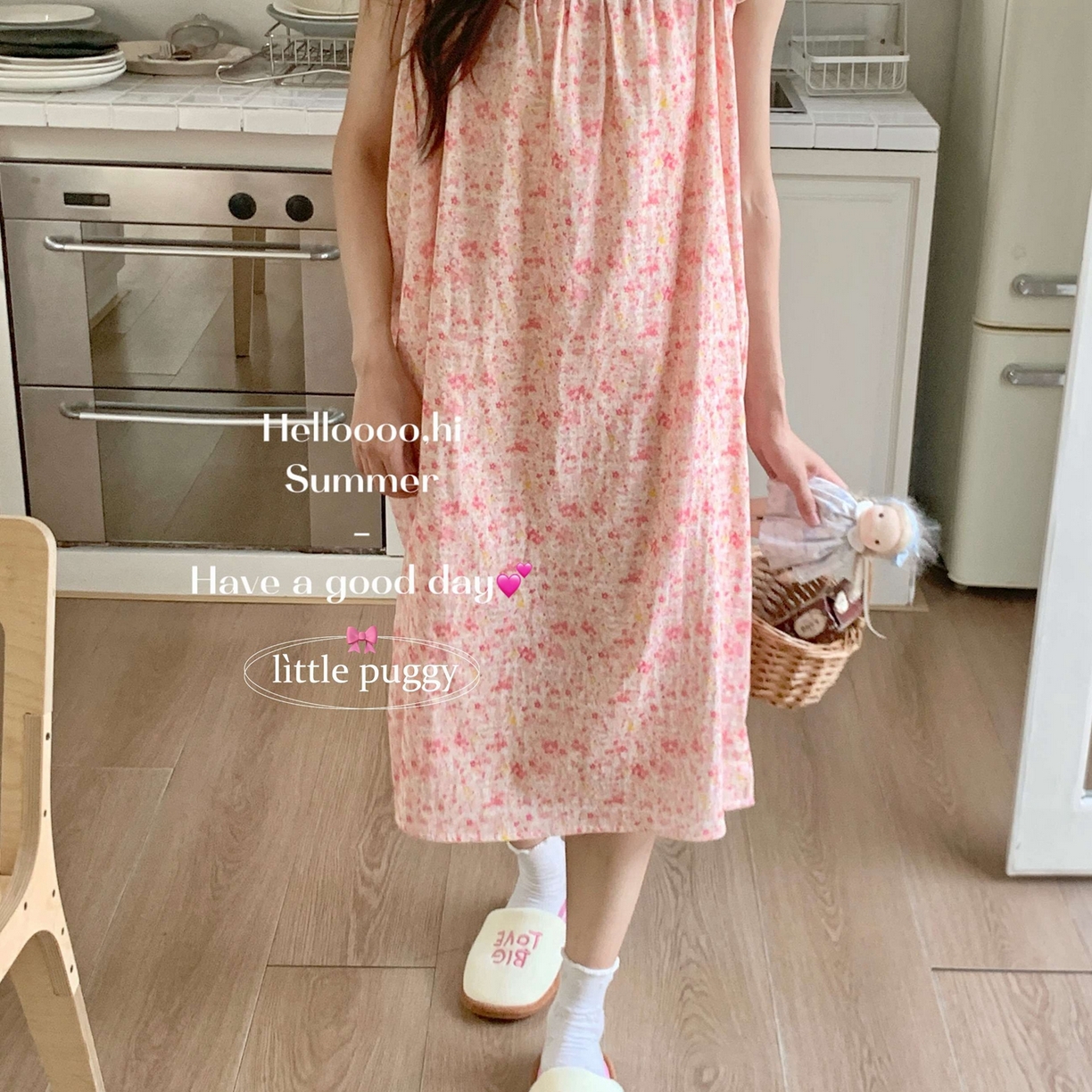 91家纺网 家纺一手货源 找家纺 妍景家居生活馆 2026新款双层纱小飞袖睡裙 彩虹星星雨