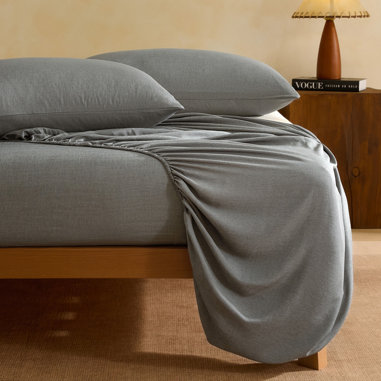 91家纺网 家纺一手货源 找家纺 梵克保罗 2026新品竹纤维床笠凉感纹理感  30%竹纤维 70%超细纤维 竹纤维-浅灰