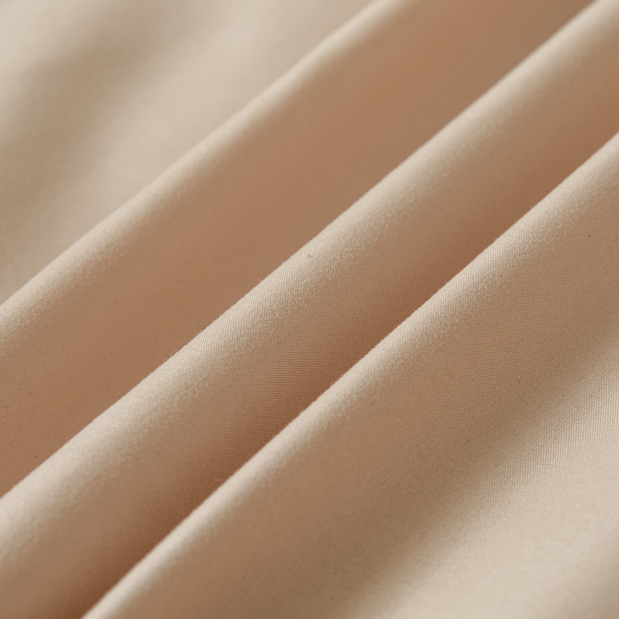 91家纺网 家纺一手货源 找家纺 梵克保罗 2026新款亲肤舒适简约款学生床床垫套 卡其