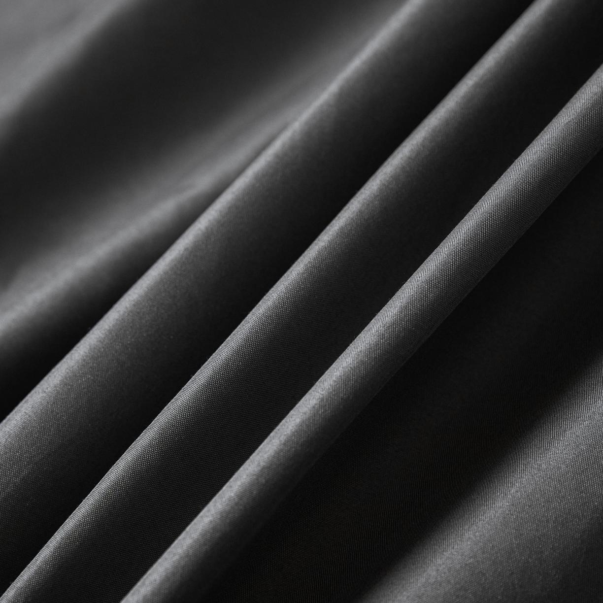 91家纺网 家纺一手货源 找家纺 梵克保罗 2026新款亲肤舒适简约款学生床床垫套 深灰