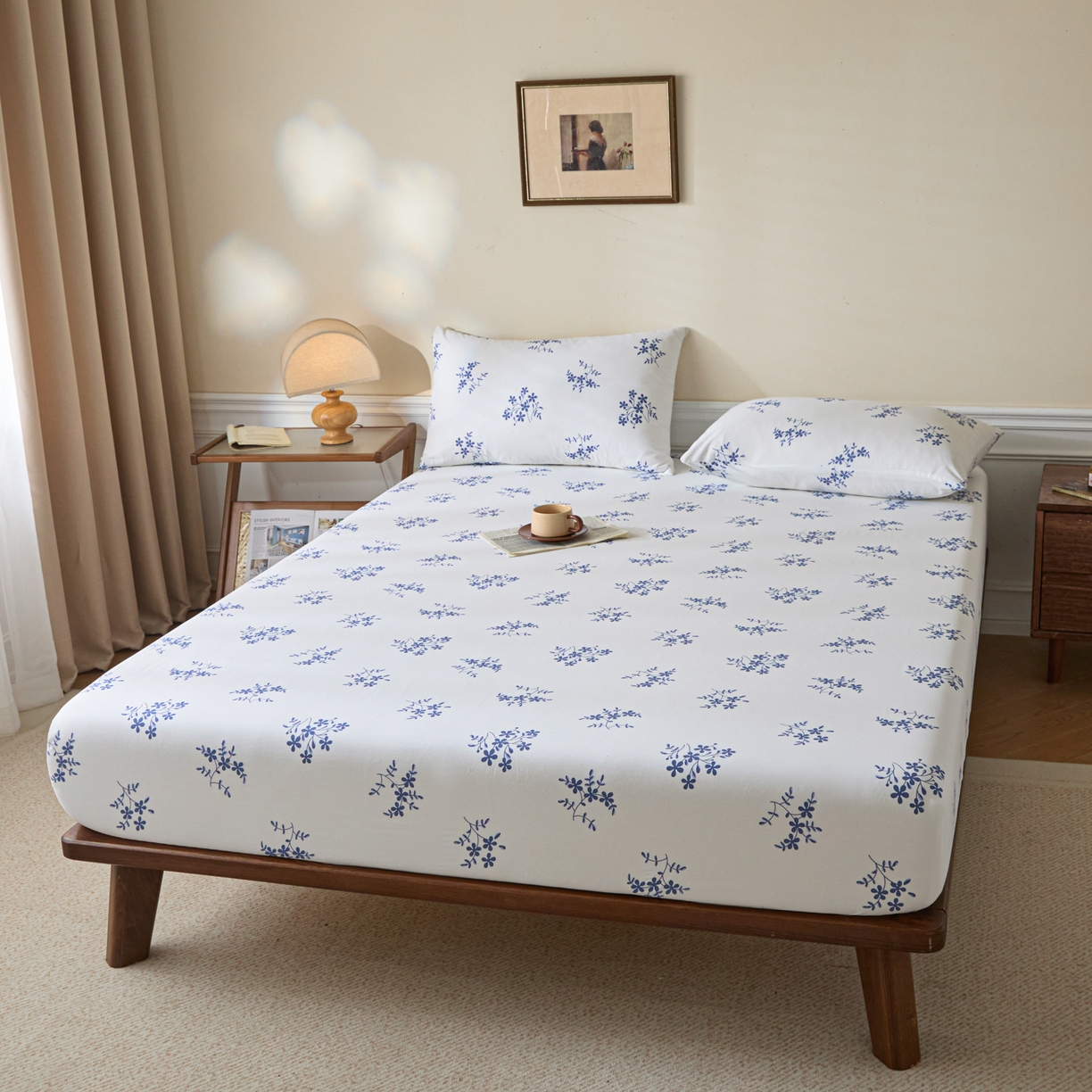 91家纺网 家纺一手货源 找家纺 梵克保罗 2026新款全棉专版花型青花瓷系列单品床笠 韵意盈蓝