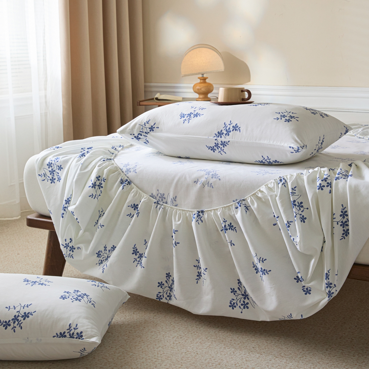 91家纺网 家纺一手货源 找家纺 梵克保罗 2026新款全棉专版花型青花瓷系列单品床笠 韵意盈蓝