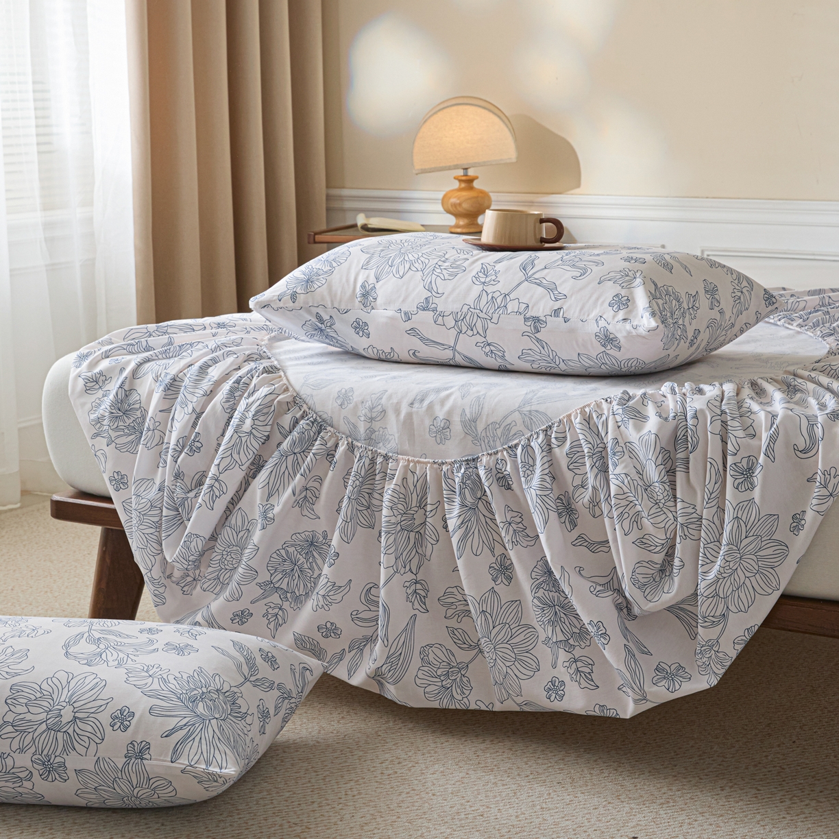 91家纺网 家纺一手货源 找家纺 梵克保罗 2026新款全棉专版花型青花瓷系列单品床笠 墨染