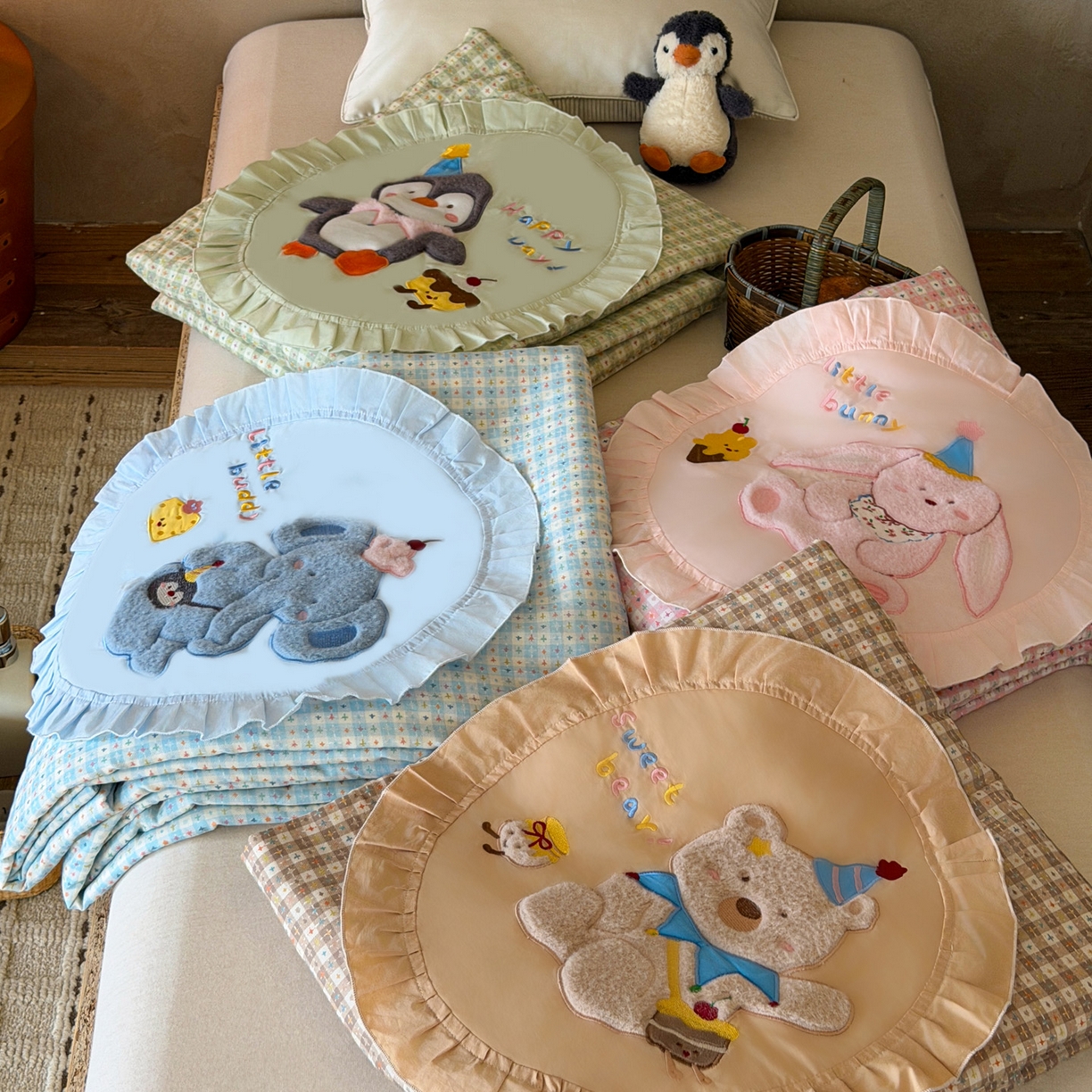 91家纺网 家纺一手货源 找家纺 喜多兔儿童家纺 2026新款A类全棉双层纱贴布绣夏被夏凉被空调被 组合图仅供展示不可下单