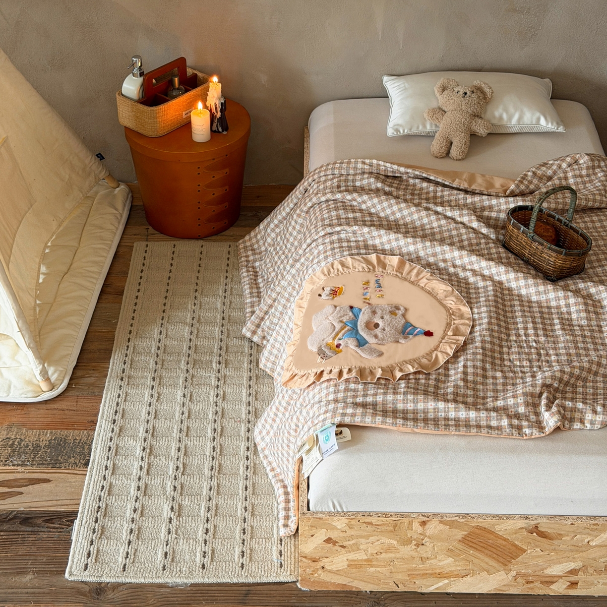 91家纺网 家纺一手货源 找家纺 喜多兔儿童家纺 2026新款A类全棉双层纱贴布绣夏被夏凉被空调被 卡其色邦迪小熊