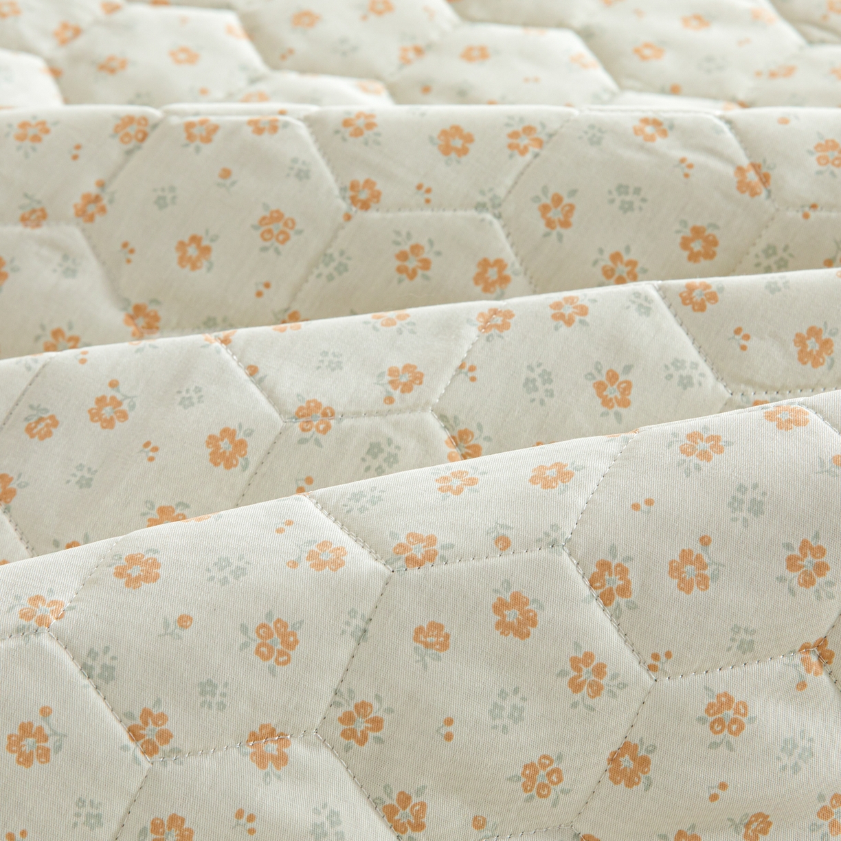 91家纺网 家纺一手货源 找家纺 情煊家纺 2026新款全棉纯棉夹棉床裙单件床裙单品 南瓜贝贝