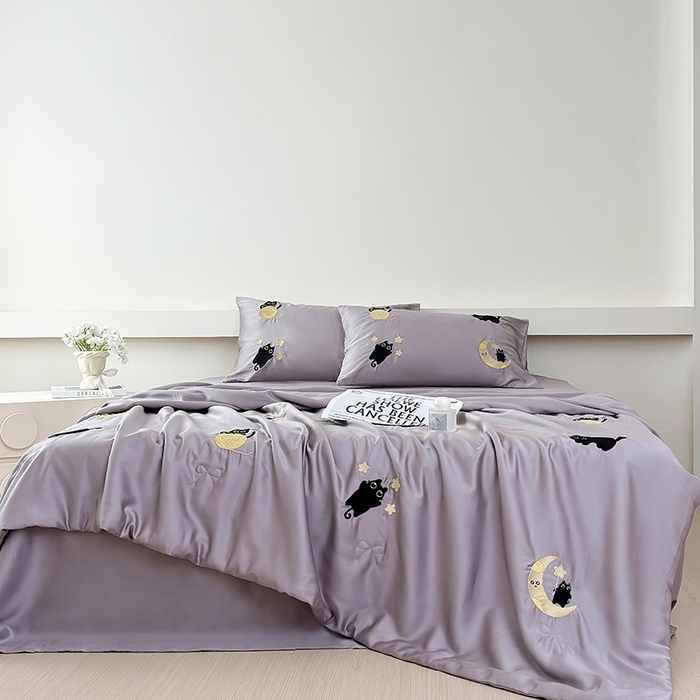 91家纺网 家纺一手货源 找家纺 波比可可 2026新款春夏凉感莱赛尔60支兰精天丝绣花夏被四件套 喵喵派对