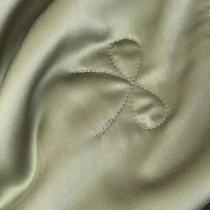 91家纺网 家纺一手货源 找家纺 波比可可 2026新款春夏凉感莱赛尔60支兰精天丝绣花夏被四件套 幸运小狗