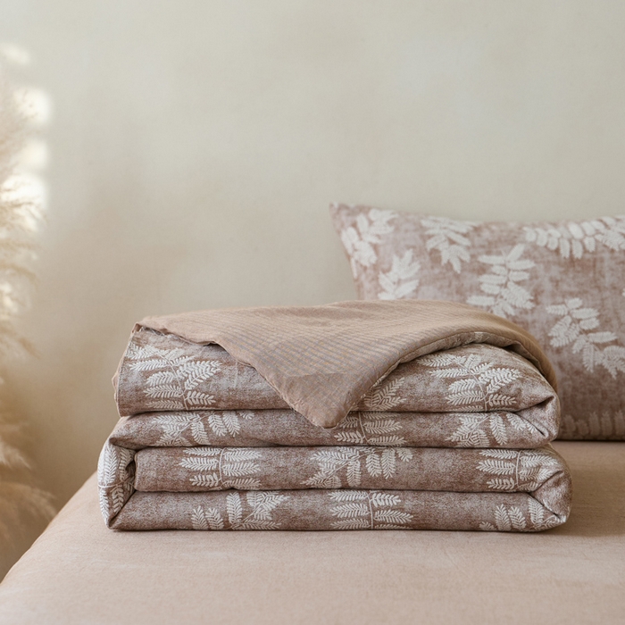 91家纺网 家纺一手货源 找家纺 如一 2026新款60S全棉色织提花三层纱夏被四件套-诗韵系列 诗韵咖