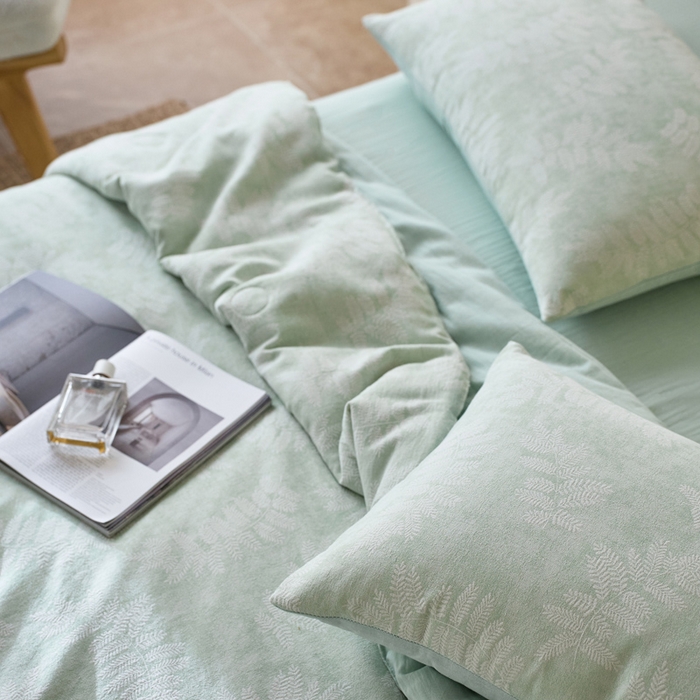 91家纺网 家纺一手货源 找家纺 如一 2026新款60S全棉色织提花三层纱夏被四件套-诗韵系列 诗韵绿