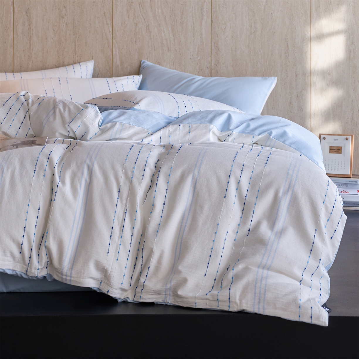 91家纺网 家纺一手货源 找家纺 （总）安莱生活  2026年新款菊花纱缎染全棉提花云染织梦四件套