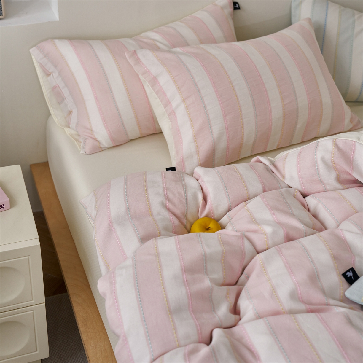 91家纺网 家纺一手货源 找家纺 （总）安莱生活 2026年新款菊花纱缎染纱布全棉提花奶油布丁四件套