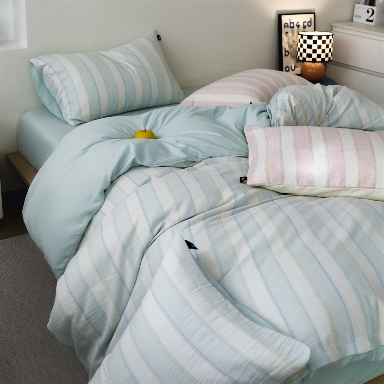 91家纺网 家纺一手货源 找家纺 安莱生活 2026年新款菊花纱缎染纱布全棉提花奶油布丁四件套 奶油布丁-淡蓝