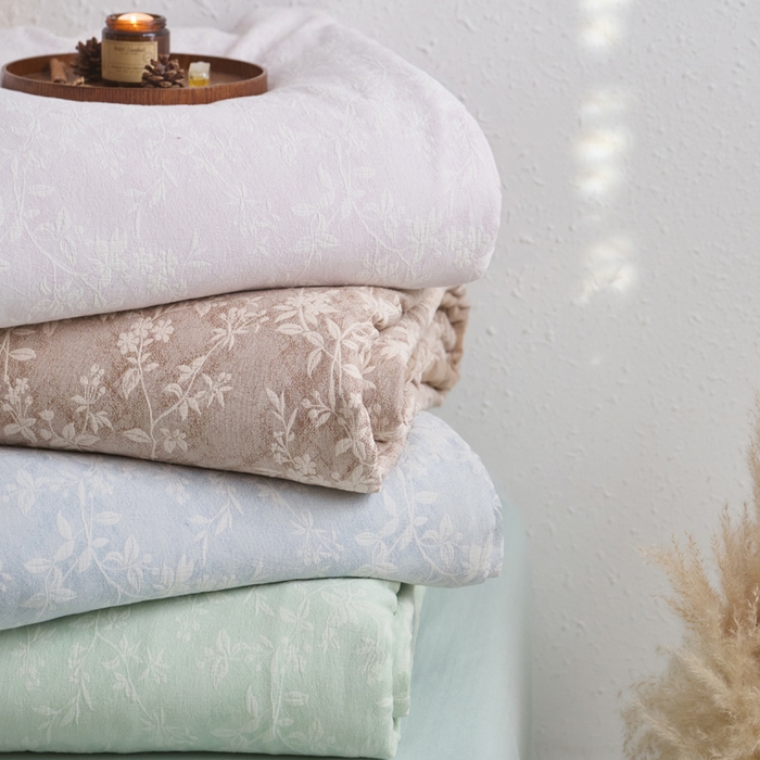 91家纺网 家纺一手货源 找家纺 如一 2026新款60S全棉色织提花三层纱夏被四件套叶蔓系列 组合