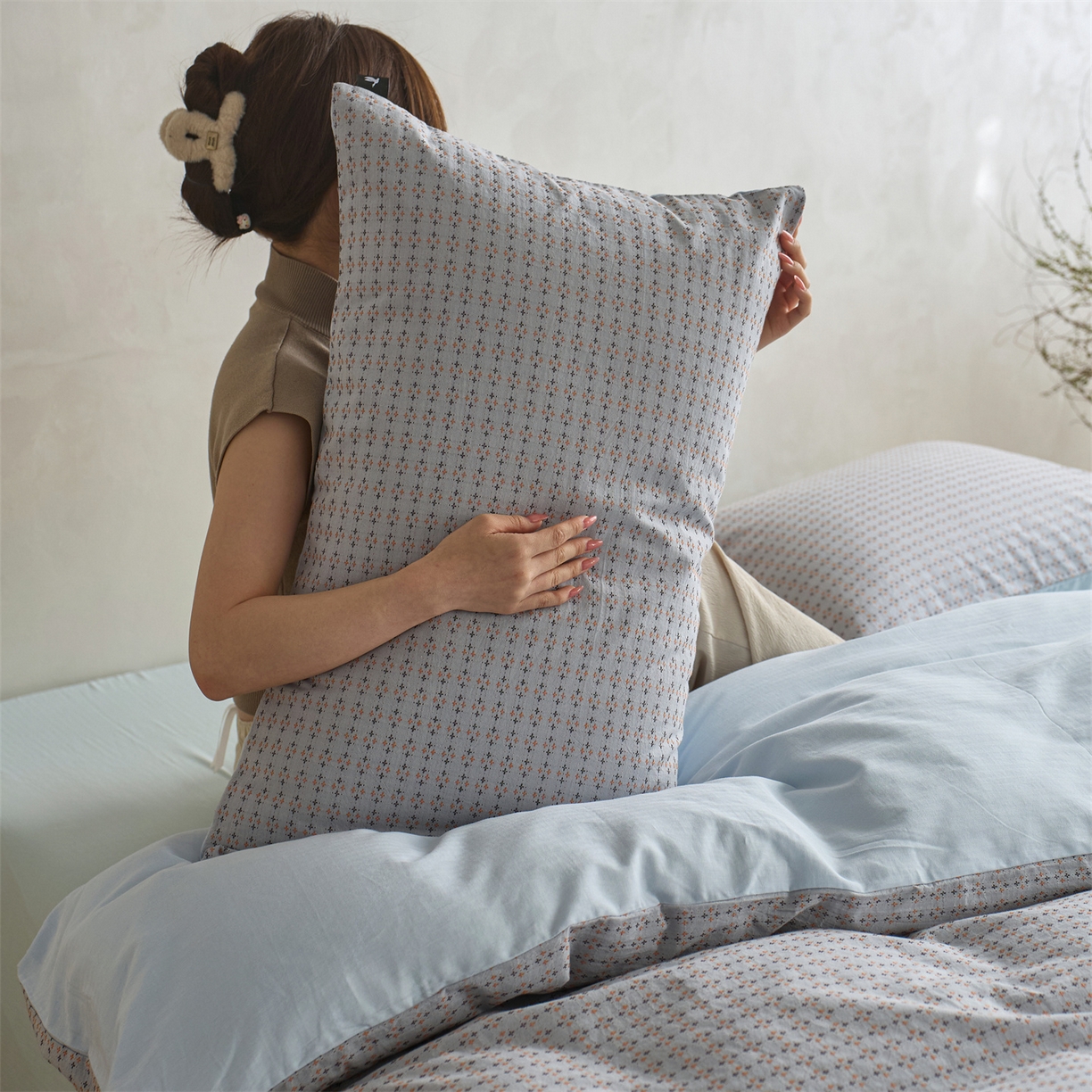 91家纺网 家纺一手货源 找家纺  安莱生活 2026年新款水洗棉提花松栗小禾四件套 松栗小禾-灰蓝