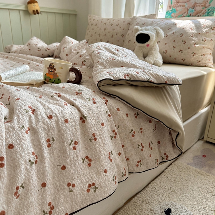 91家纺网 家纺一手货源 找家纺 几禾 2026新款泡芙纱单夏被夏凉被空调被-凉糖系列（凉而不冰的触感，清凉与柔软兼得） 凉糖-酒渍樱桃
