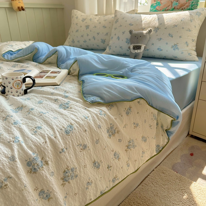 91家纺网 家纺一手货源 找家纺 几禾 2026新款泡芙纱单夏被夏凉被空调被-凉糖系列（凉而不冰的触感，清凉与柔软兼得） 凉糖-蓝雪草