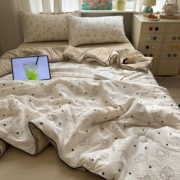 91家纺网 家纺一手货源 找家纺 几禾 2026新款泡芙纱单夏被夏凉被空调被-凉糖系列（凉而不冰的触感，清凉与柔软兼得） 凉糖-描线小猫 咖