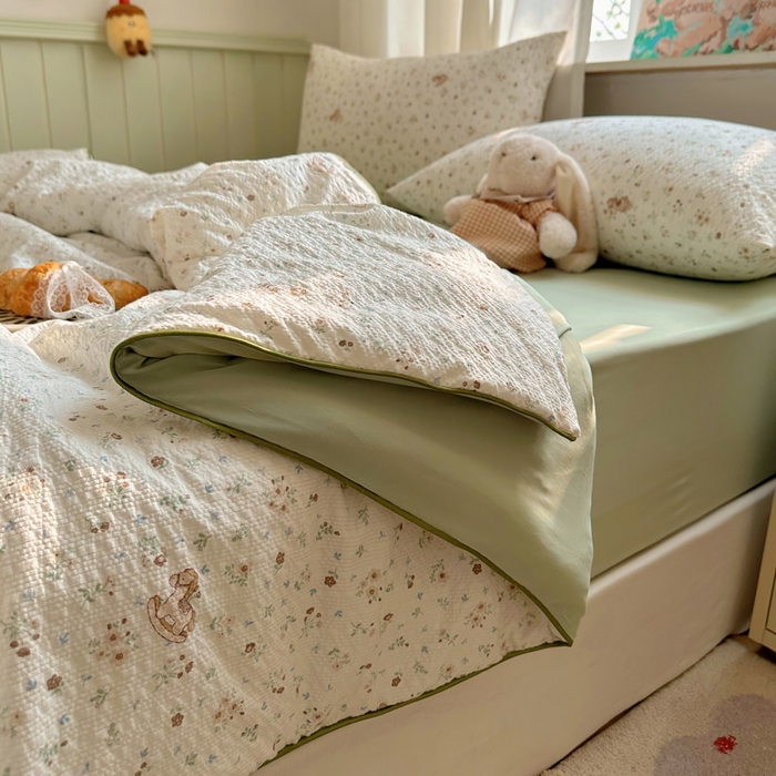 91家纺网 家纺一手货源 找家纺 几禾 2026新款泡芙纱单夏被夏凉被空调被-凉糖系列（凉而不冰的触感，清凉与柔软兼得） 凉糖-木马小花团